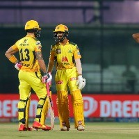 Chennai outplay Hyderabad with an all-round display