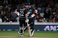 Seifert leads New Zealand home to wrap up Pakistan T20 series