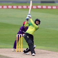 Mandhana, Kaur among four Indian players signed by The Hundred