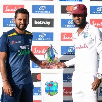 Sri Lanka earn hard-fought draw following fifties from Karunaratne, Fernando