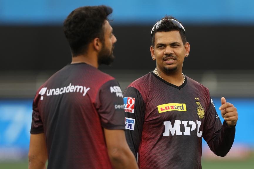 Narine-Chakaravarthy combination key to KKR’s success in IPL 2022: Graeme Smith