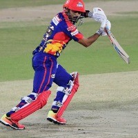 Babar, Nabi pull off epic chase to end Zalmi's winning streak