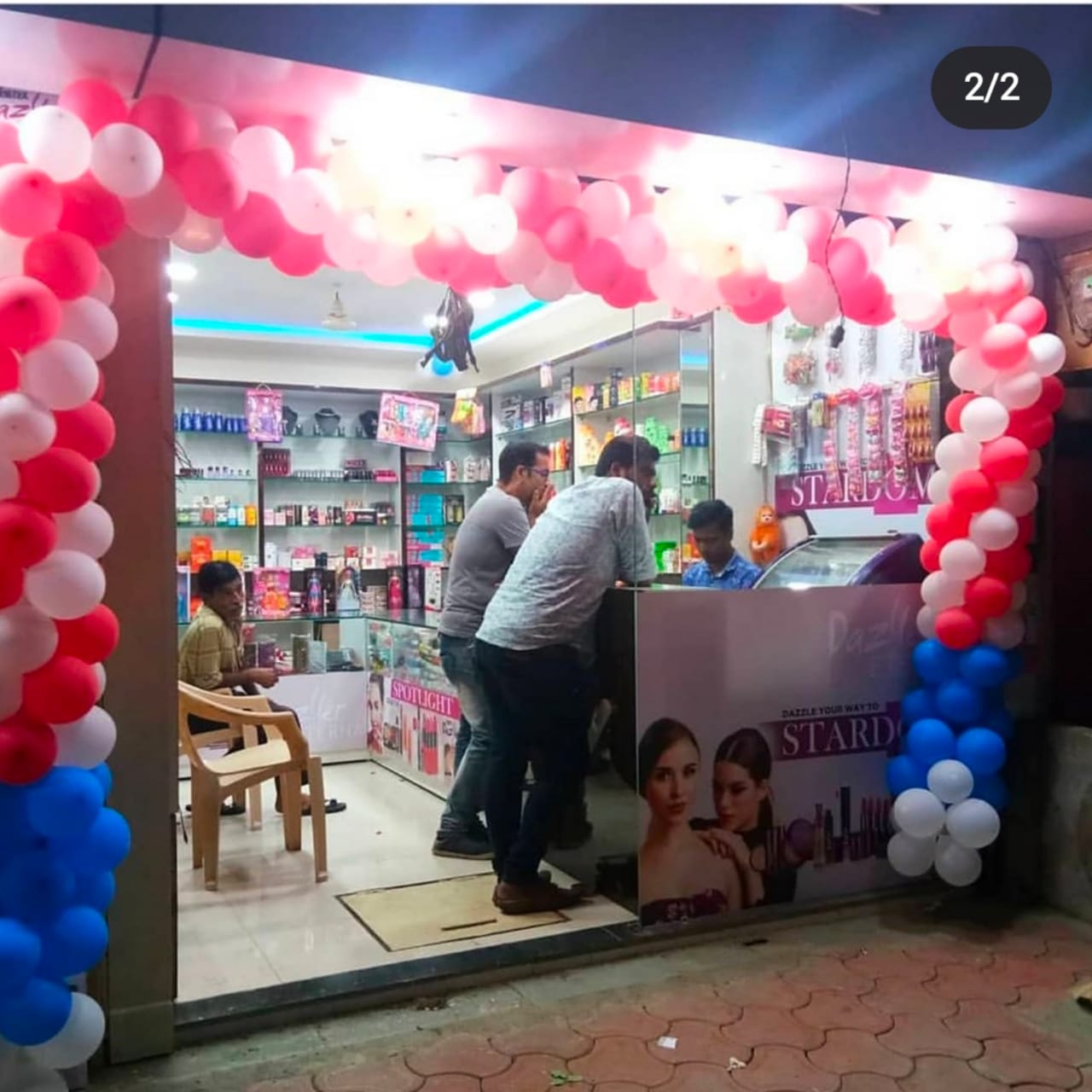 Evi's the cosmetic shoppe Evi's the cosmetic shoppe
