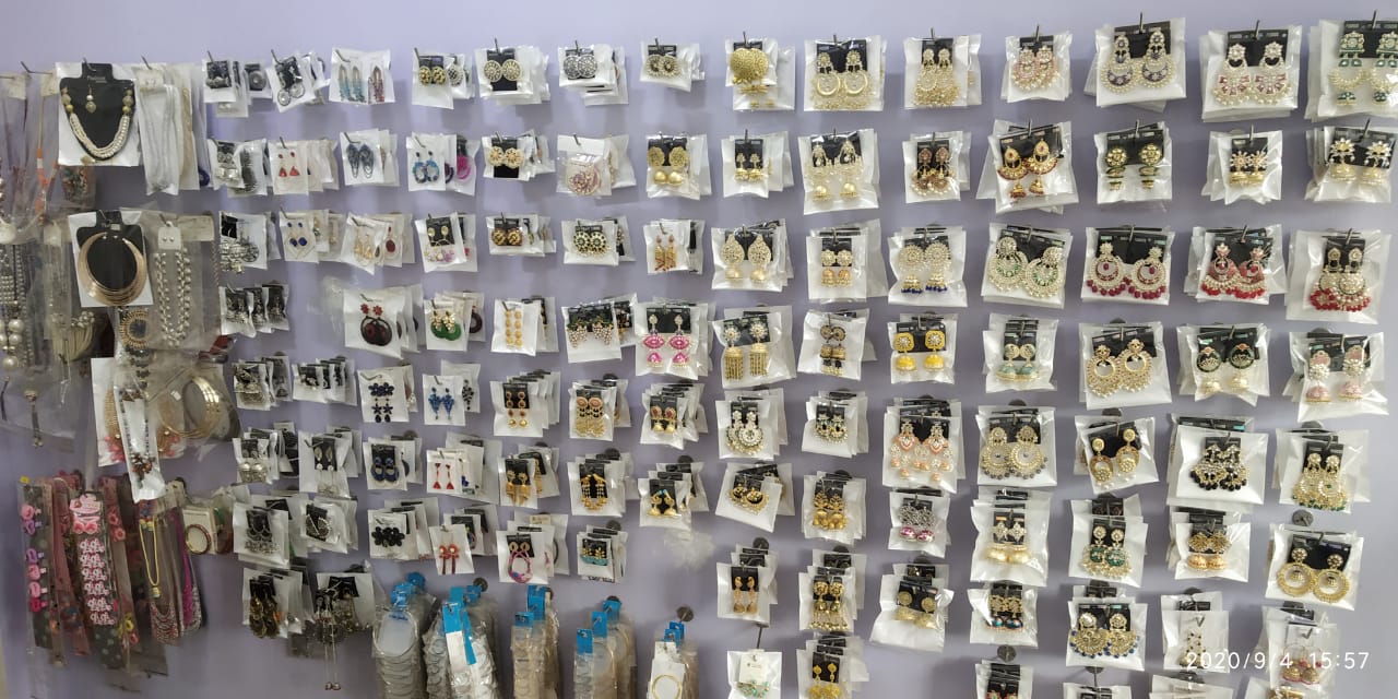 EMBELLISH FASHION ACCESSORIES EMBELLISH FASHION ACCESSORIES
