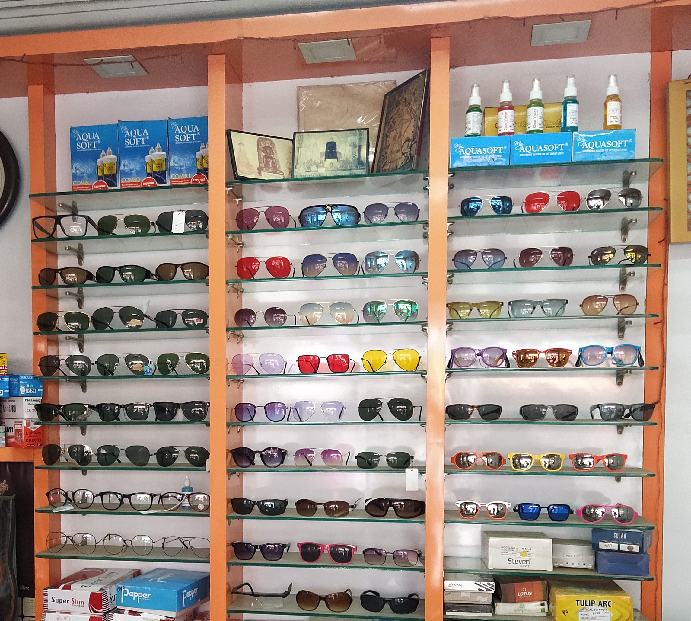 Paras watch & opticals Paras watch & opticals