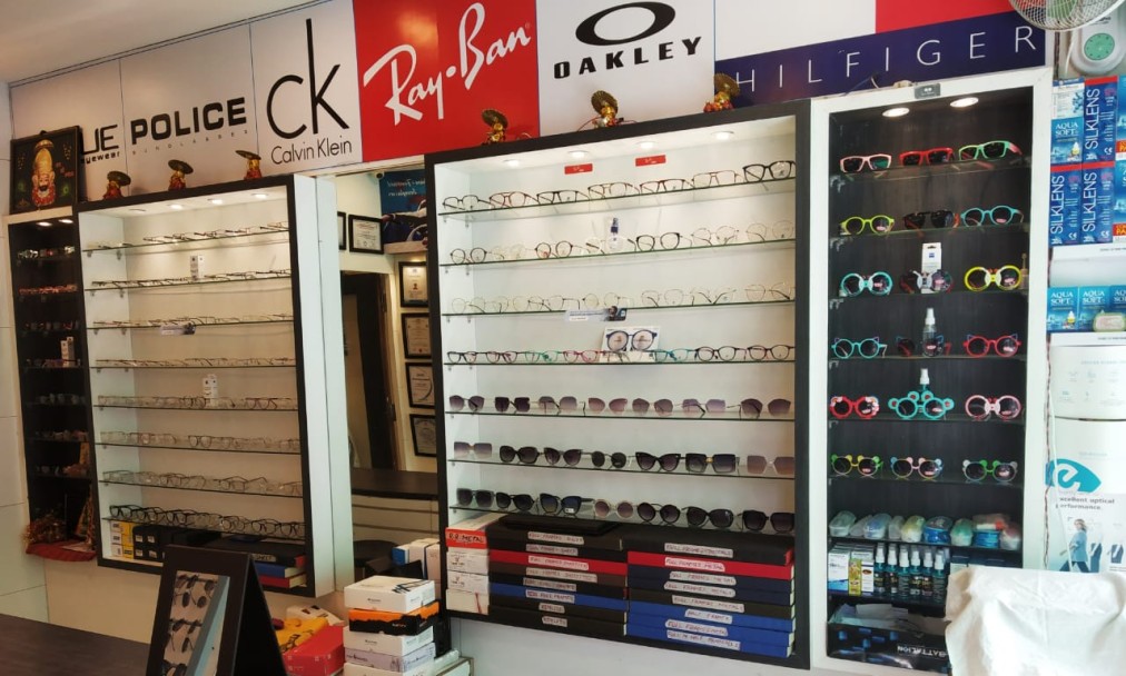 LYRA OPTICALS LYRA OPTICALS