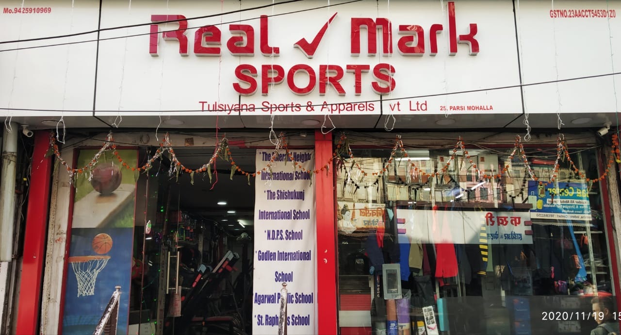 REAL MARK REAL MARK