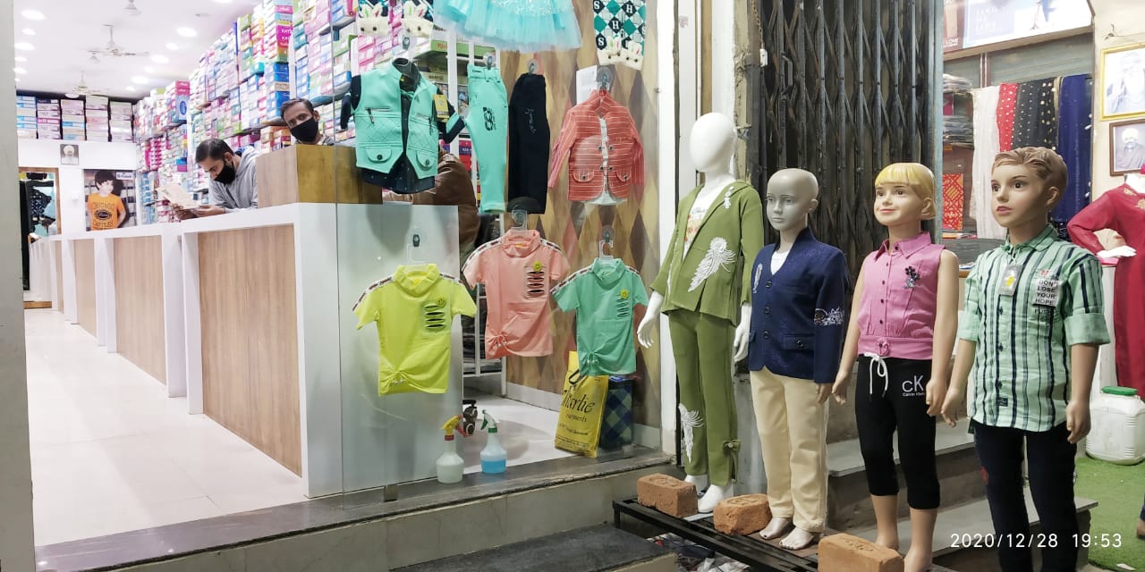CHARLIE GARMENTS CHARLIE GARMENTS