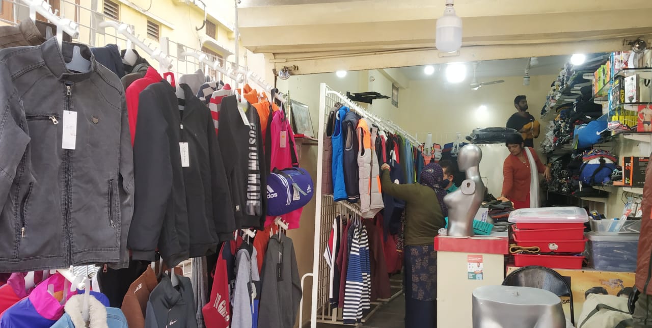 AKAAL SPORTS AND CLOTHES AKAAL SPORTS AND CLOTHES