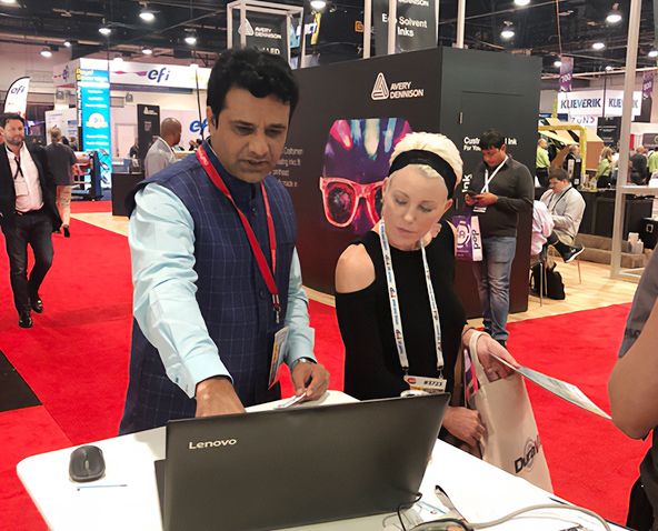 Sgia Expo 2018 Client Interaction