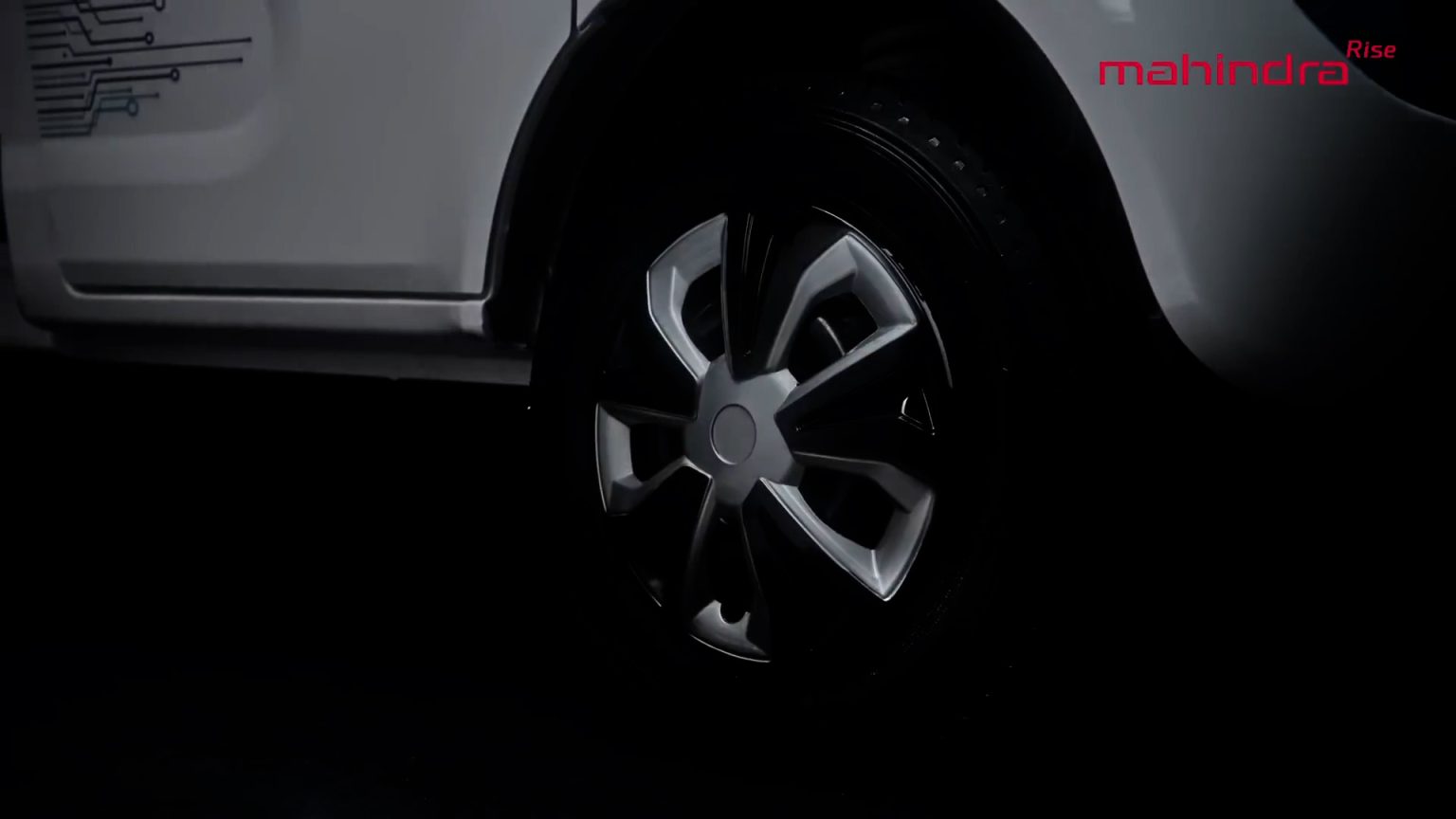 Mahindra's First Electric Commercial Vehicle, the eZEO, Ready to Hit