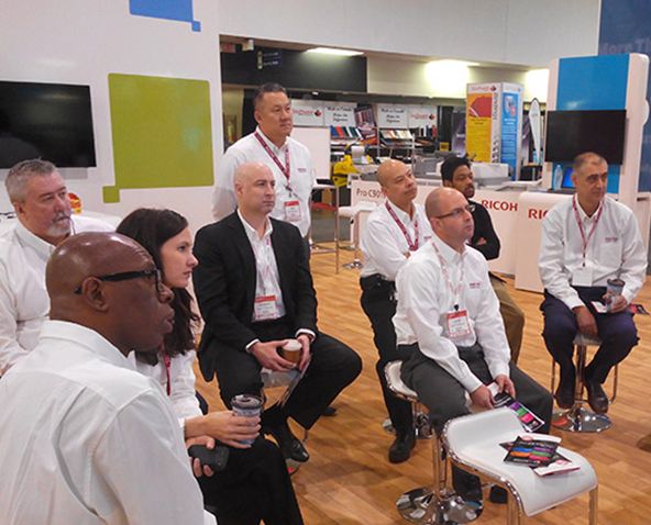 graphicCanada13-img2.jpg