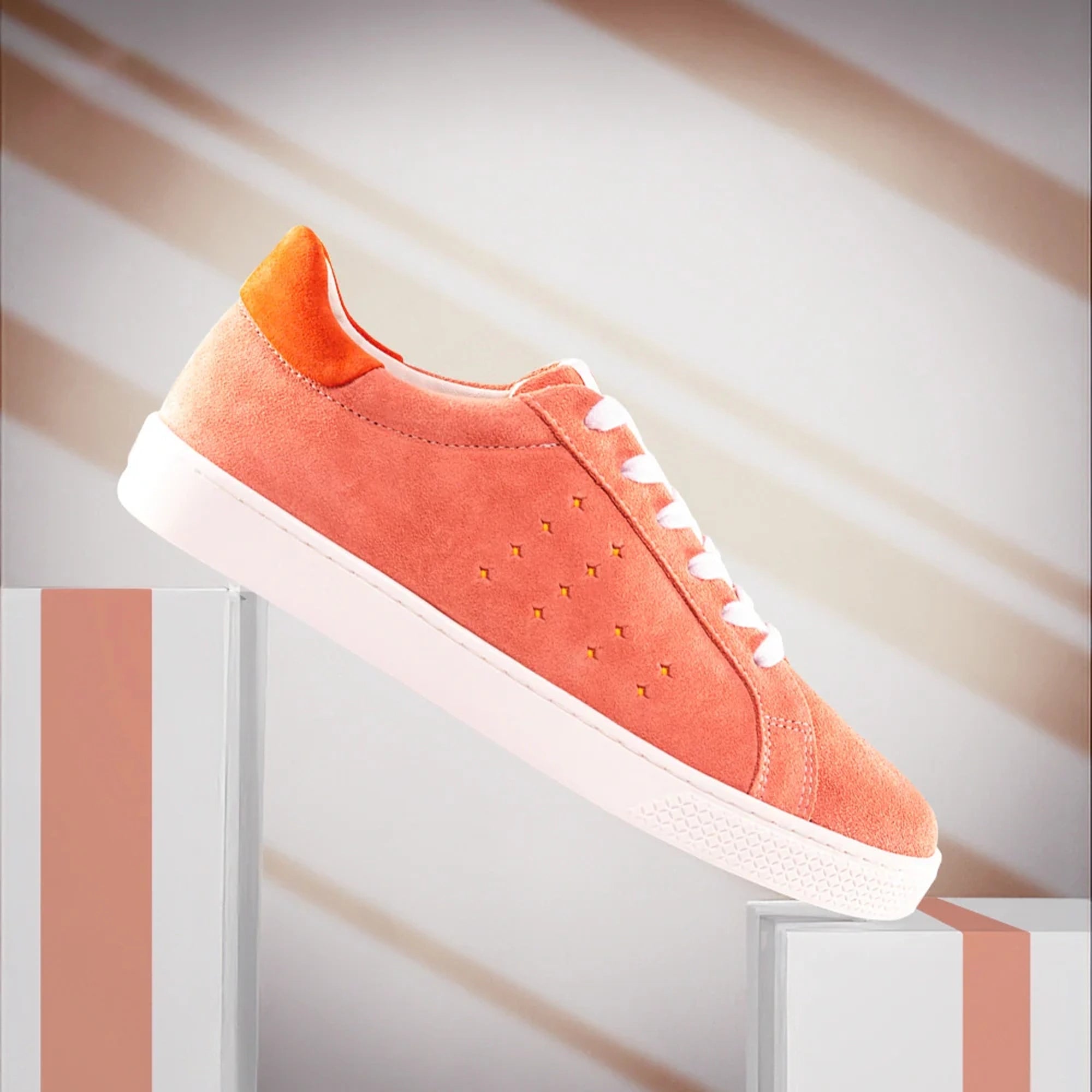 Lazo Halo Sneaker with Tongue Graphic - Andromeda Pink/Carnelian Orange