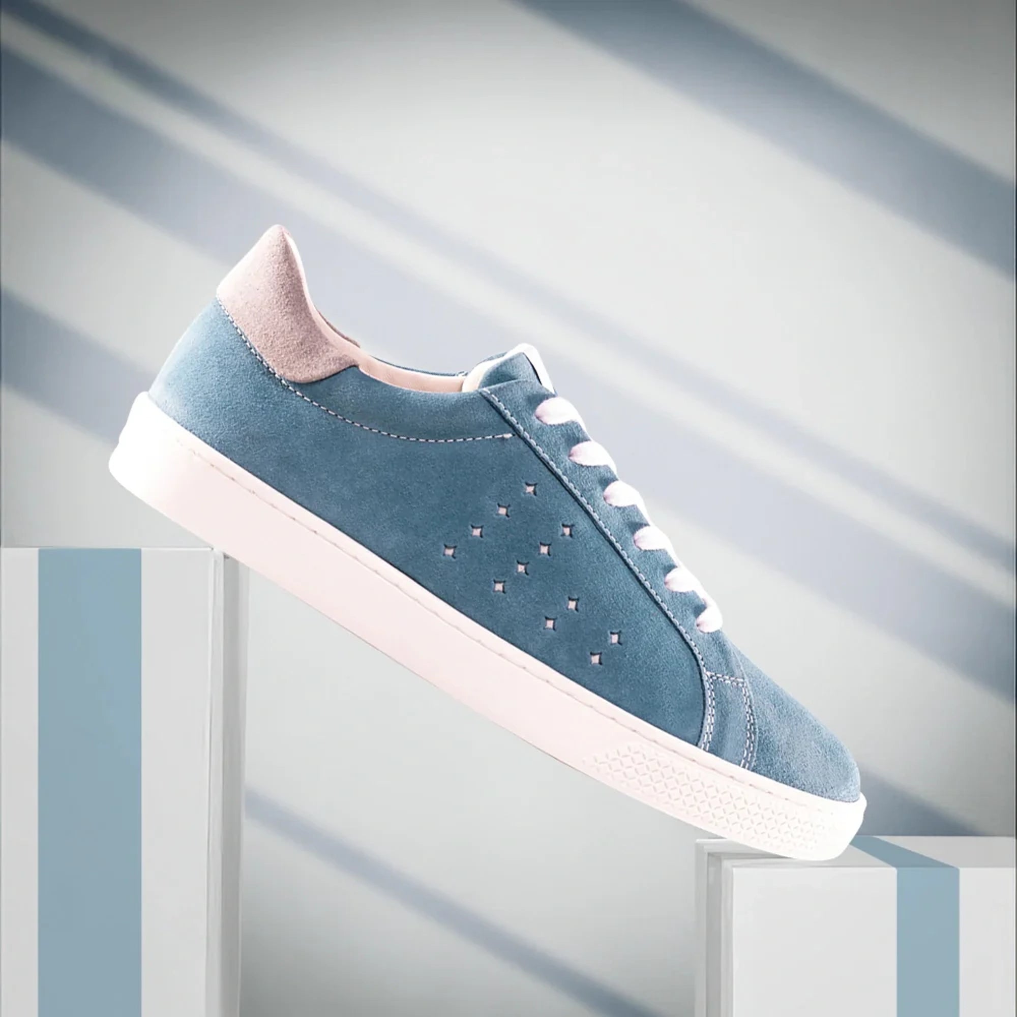 Lazo Halo Sneaker with Tongue Graphic - Aquamarine Blue/Smokey Quartz Grey