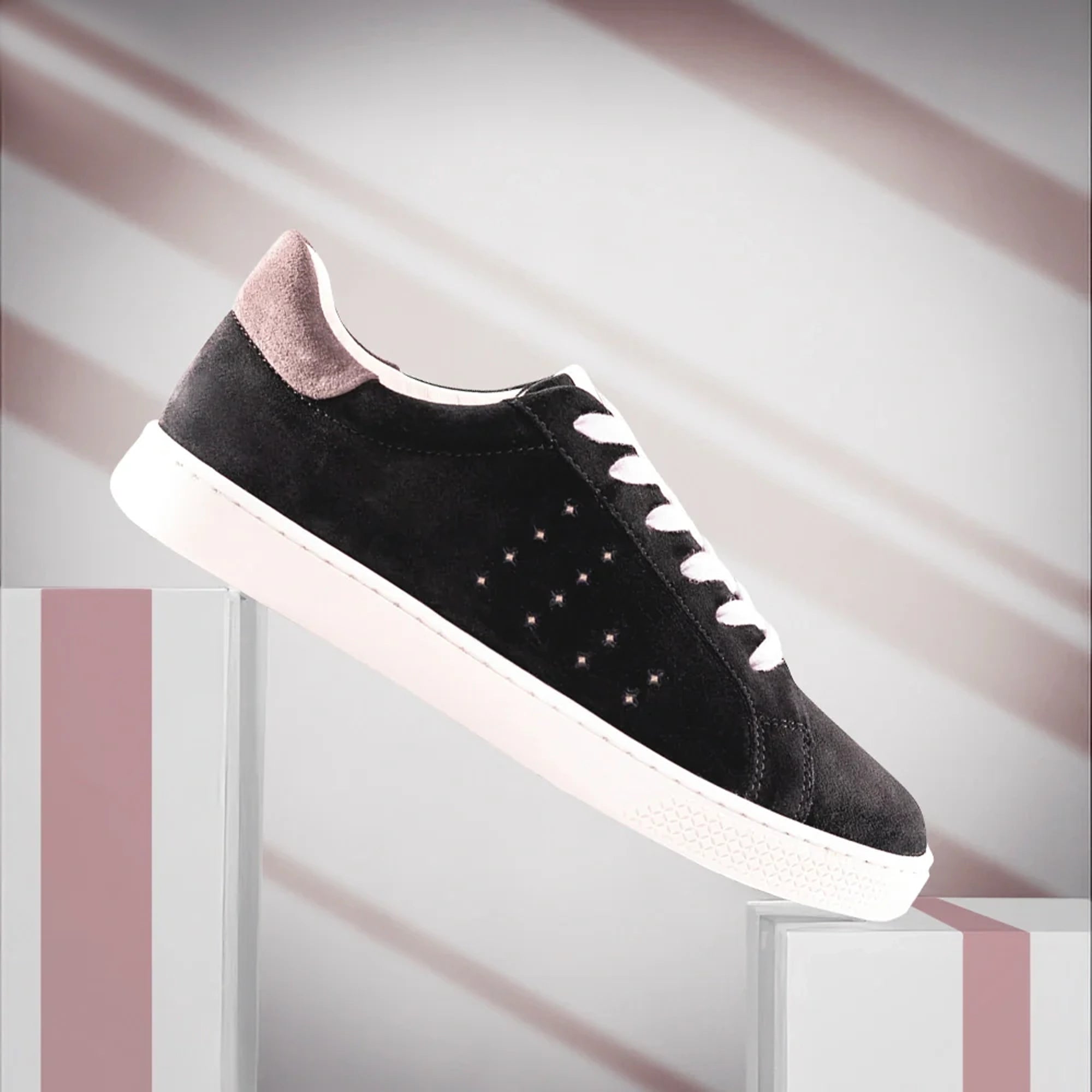 Lazo Halo Sneaker with Tongue Graphic Obsidian Black/Hematite Grey