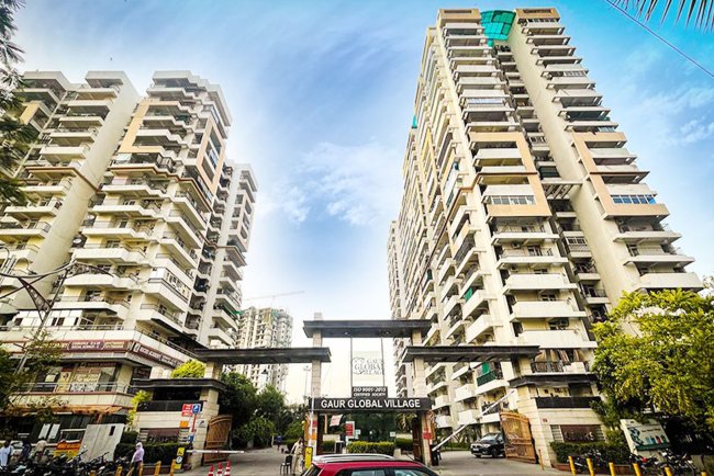 Crossing Republik Modern features at Affordable Pricing In Ghaziabad