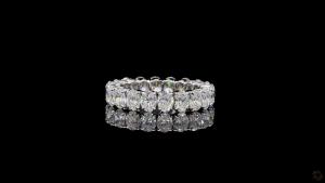 ring-in-white-gold-for-eternity-band-4