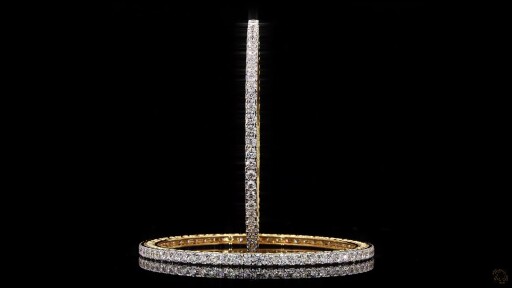 Bangle in Gold Thumbnail