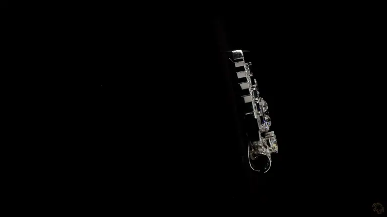 brooch-in-white-gold-for-old-money-p-abr-r-72603