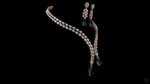 emerald-double-line-luxury-necklace-earring-set-3