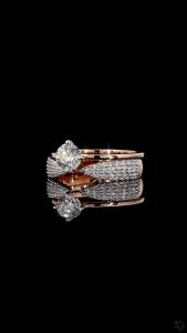 rose-gold-solitaire-ring-57-diamond-brilliance-4