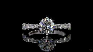 ring-in-white-gold-for-pave-solitaire-1