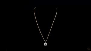 timeless-halo-diamond-pendant-1
