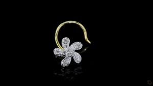snowflake-flower-diamond-nose-pin-2