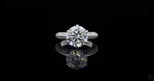 Luna Halo Diamond Ring Thumbnail