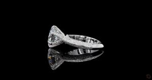 luna-halo-diamond-ring-2