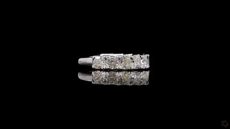 aurielle-cushion-diamond-eternity-band-p-r-c-16-13366