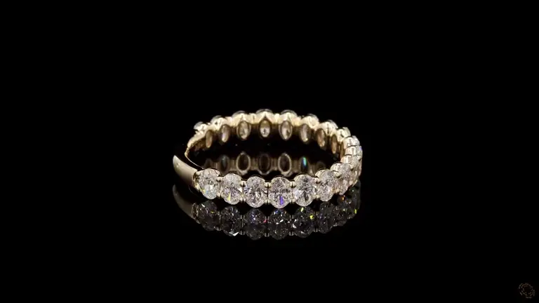 aurette-petite-oval-diamond-eternity-band-p-p-3d-13329