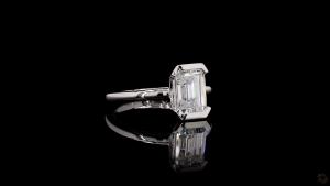 pureline-emerald-diamond-ring-2