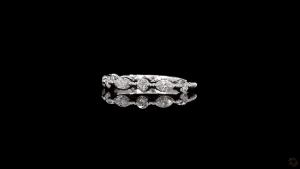 alira-oval-diamond-band-2