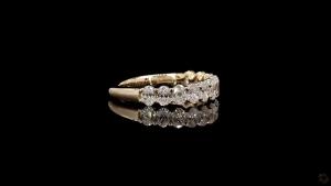 evelisse-oval-diamond-band-3