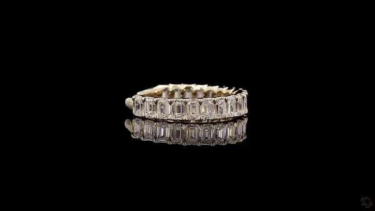 royalis-emerald-diamond-eternity-band-p-p-fr-12913