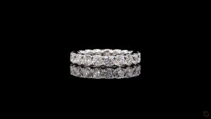 infinity-round-diamond-eternity-band-8