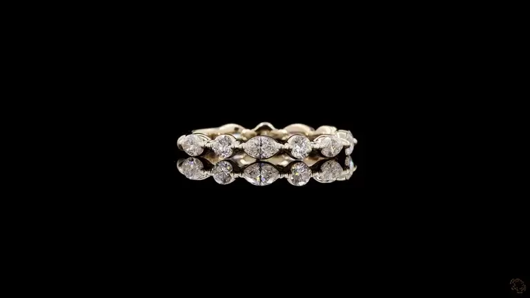 arielle-marquise-round-diamond-band-preview