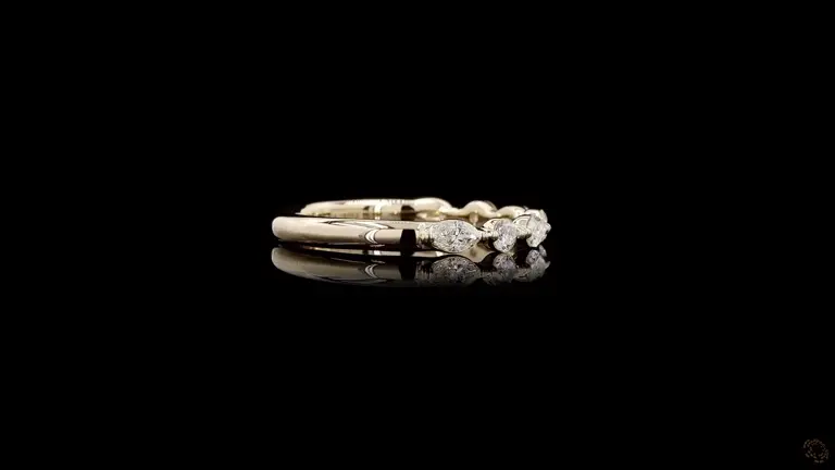 serenia-marquise-round-diamond-band-preview