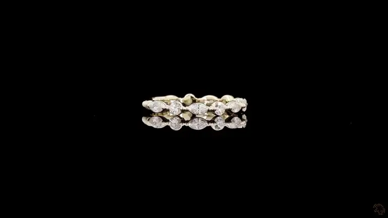 aveline-marquise-round-diamond-band-preview