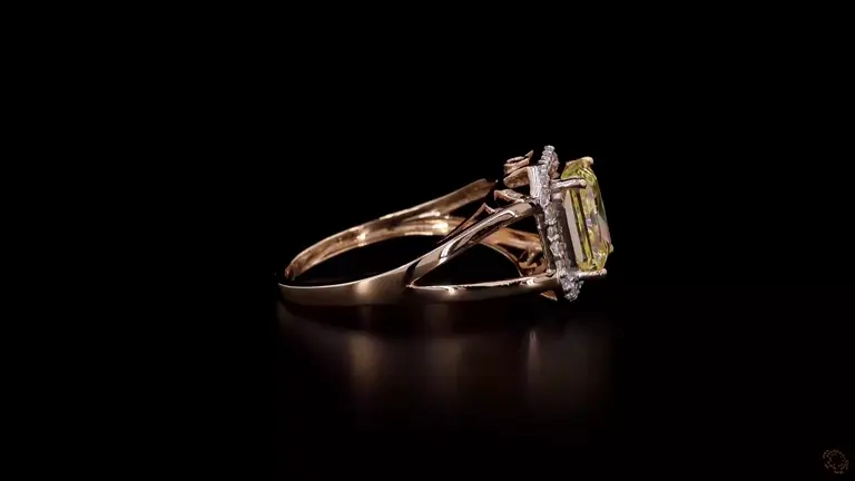 golden-empress-halo-diamond-ring-p-p-fr-2937