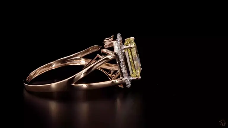 golden-empress-halo-diamond-ring-p-p-zm-2938