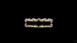 virelle-marquise-round-diamond-band-5