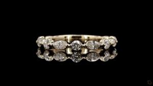 elara-marquise-diamond-band-5