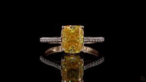 golden-aura-radiant-diamond-ring-1