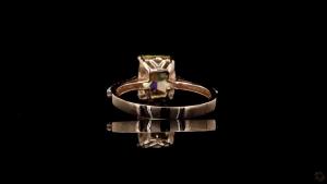 golden-aura-radiant-diamond-ring-3