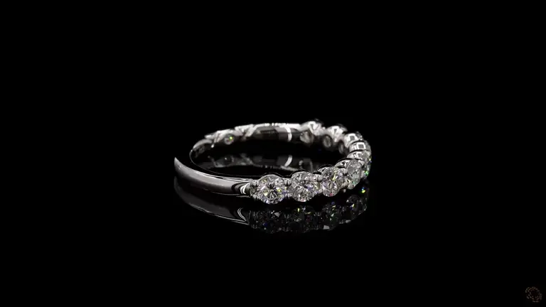 diamond-set-band-in-white-gold-p-p-3d-11034