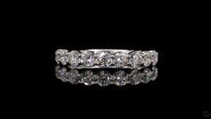 diamond-set-band-in-white-gold-5