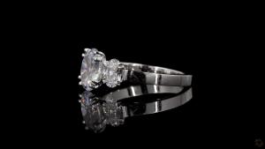 trinity-radiance-diamond-ring-5