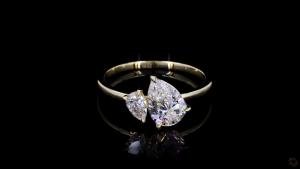 duo-harmony-pear-diamond-ring-0